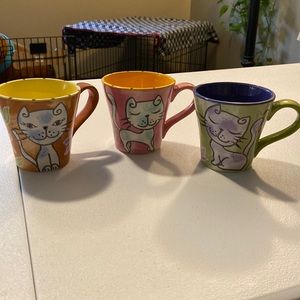 Set of 3 mugs